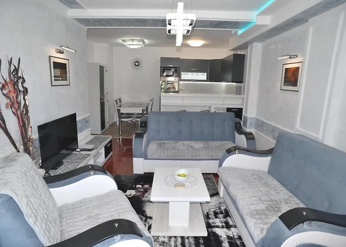 Twins Apartments